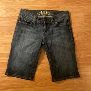 IT denim short sz.28